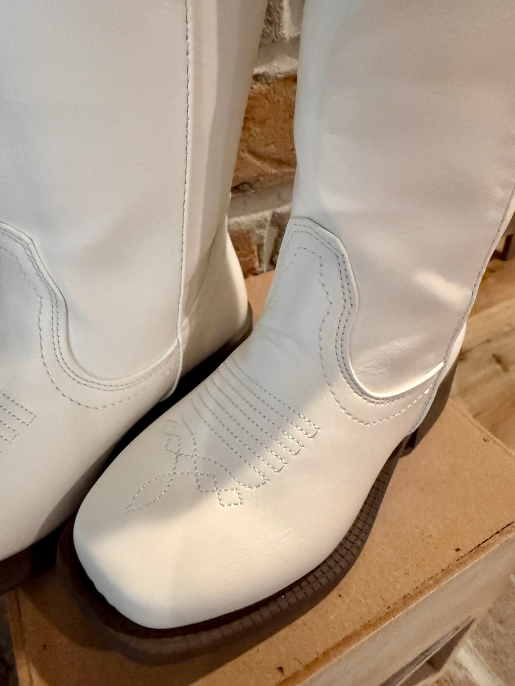 White Cowgirl Western Boots